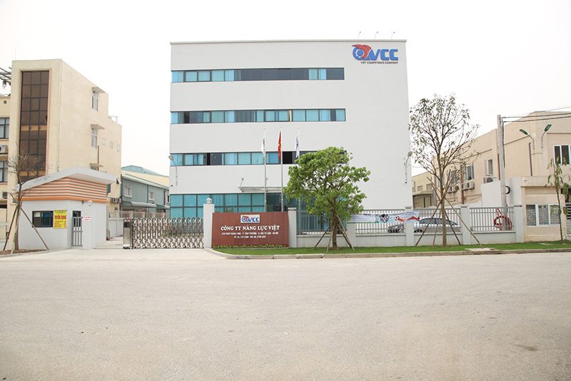 Toàn cảnh công ty Năng Lực Việt – công ty quy mô với gần 500 công nhân viên và hệ thống máy móc tiên tiến hiện đại.